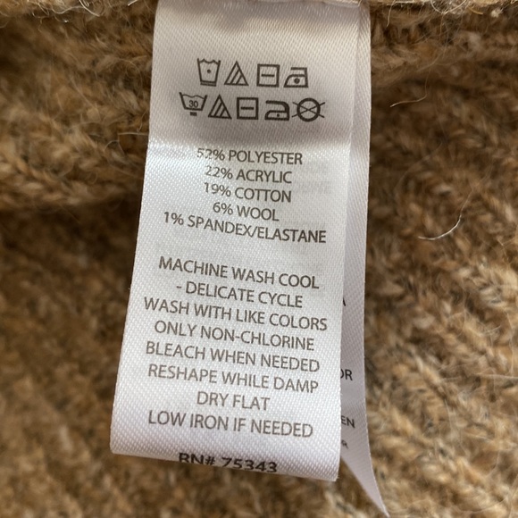 William Rast turtleneck Cowl sweater size small - Picture 6 of 7